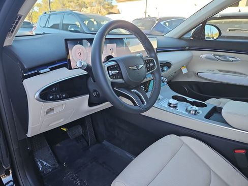 New 2026 Genesis GV70 2.5T Advanced AWD/4WD image 10