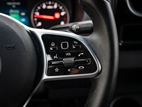 Used 2024 Mercedes-Benz Sprinter 2500 image 26