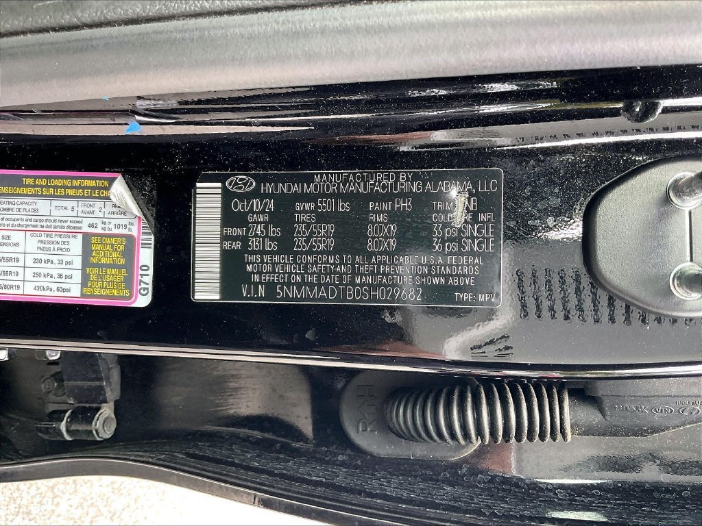 Used 2025 Genesis GV70 2.5T AWD/4WD image 31