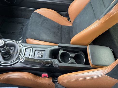 Used 2020 Toyota 86 RWD image 20