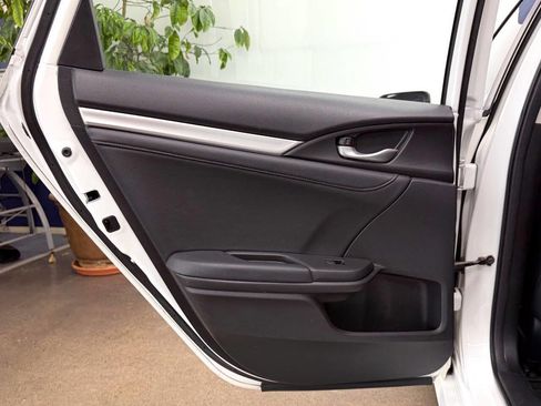 Used 2017 Honda Civic EX-L image 58