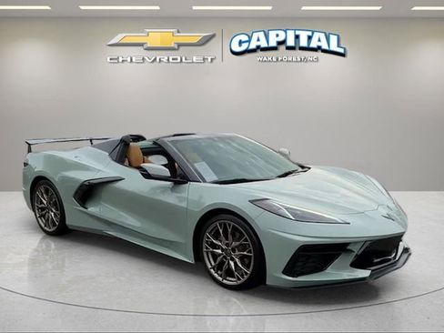 Used 2024 Chevrolet Corvette Stingray Preferred Conv w/ Battery Protection Package RWD image 8