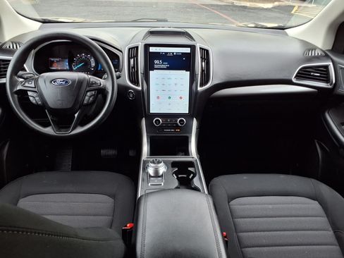 Certified 2024 Ford Edge SE w/ Black Appearance Package AWD/4WD image 12