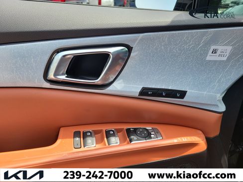 New 2026 Kia Carnival EX FWD image 23