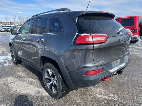 Used 2014 Jeep Cherokee Trailhawk w/ Comfort/Convenience Group image 5