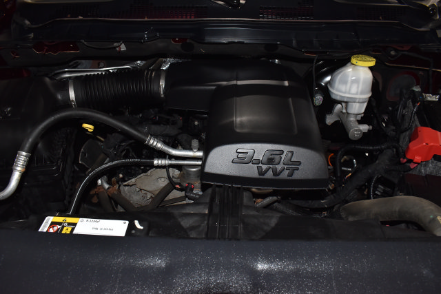 Used 2019 RAM 1500 Express w/ Express Value Package AWD/4WD image 31