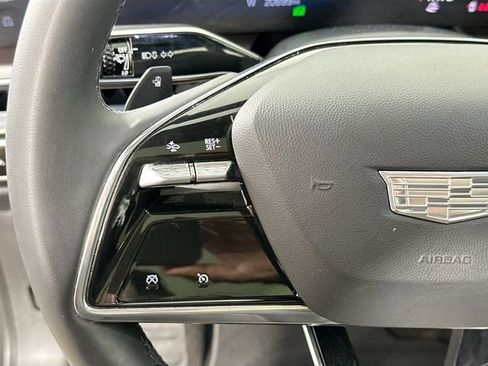 Used 2024 Cadillac Lyriq Tech image 21