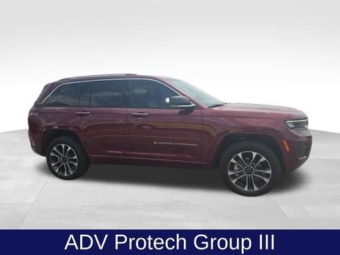 Used 2022 Jeep Grand Cherokee Overland w/ Adv Protech Group III AWD/4WD image 5