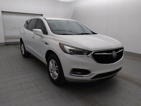 Used 2018 Buick Enclave Essence image 13
