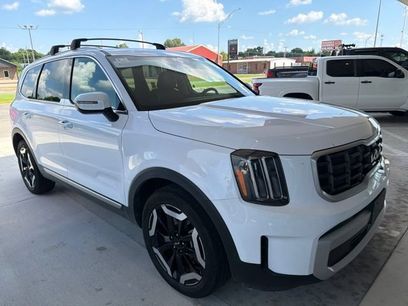 Used 2025 Kia Telluride S
