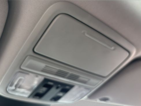 Used 2024 Honda Odyssey EX-L image 30