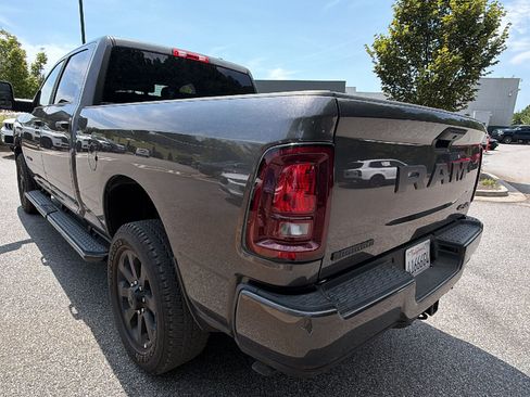 Used 2026 RAM 2500 Big Horn AWD/4WD image 10
