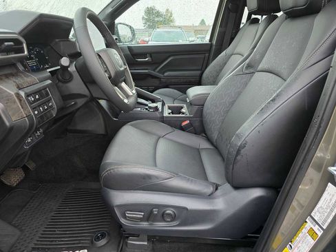 Certified 2025 Toyota Tacoma Limited image 23