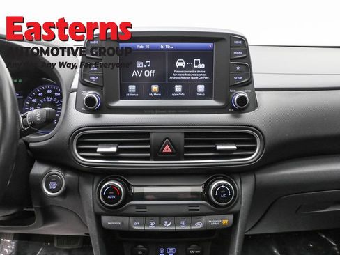 Used 2019 Hyundai Kona Limited image 12