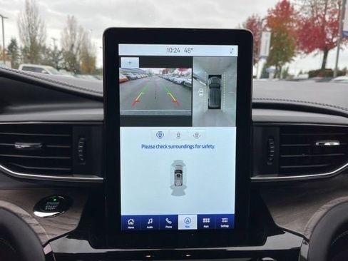 Used 2021 Ford Explorer Platinum w/ Equipment Group 601A image 15