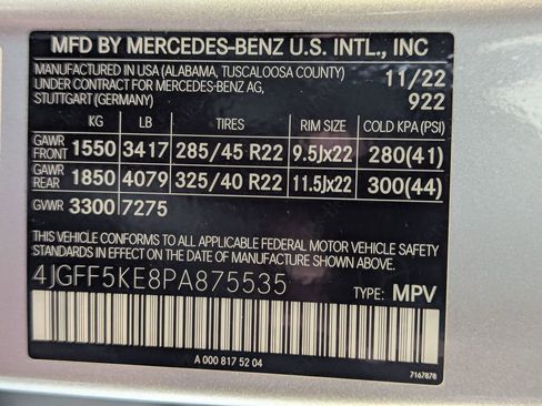 Used 2023 Mercedes-Benz GLS 450 4MATIC image 32