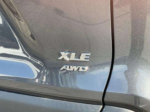 Used 2024 Toyota RAV4 XLE image 33