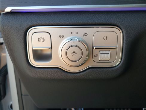 Certified 2026 Mercedes-Benz GLS 450 4MATIC image 35