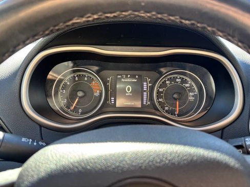 Used 2016 Jeep Cherokee Latitude image 14