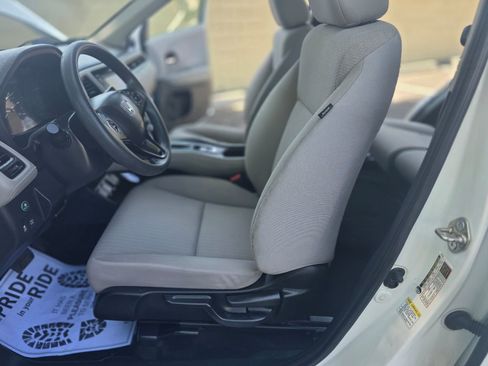 Used 2016 Honda HR-V LX image 21