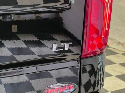 Used 2022 Chevrolet Silverado 1500 LT Trail Boss image 50