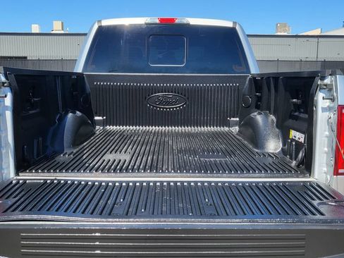 Used 2019 Ford F150 XLT w/ Equipment Group 302A Luxury AWD/4WD image 12