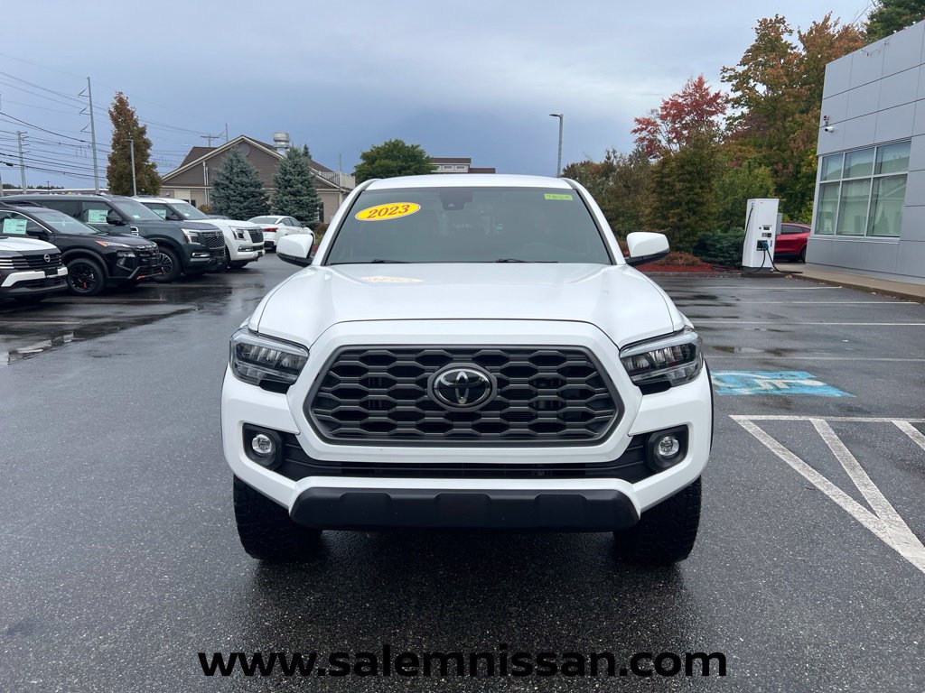 Used 2023 Toyota Tacoma TRD Off-Road AWD/4WD image 2