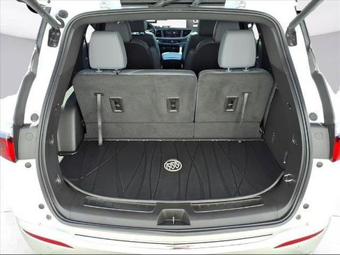 Used 2022 Buick Enclave Essence w/ Experience Buick Package image 23