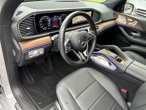 Certified 2025 Mercedes-Benz GLE 450 4MATIC image 18