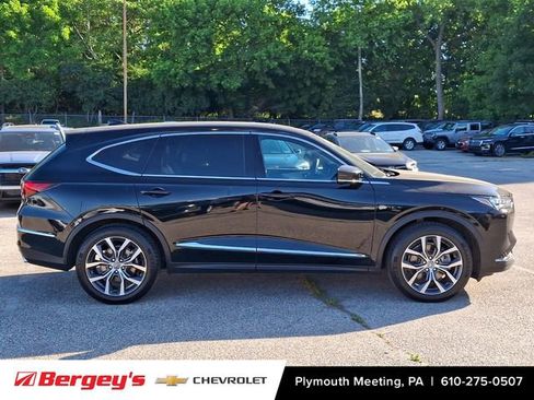 Used 2023 Acura MDX SH-AWD w/ Technology Package image 9