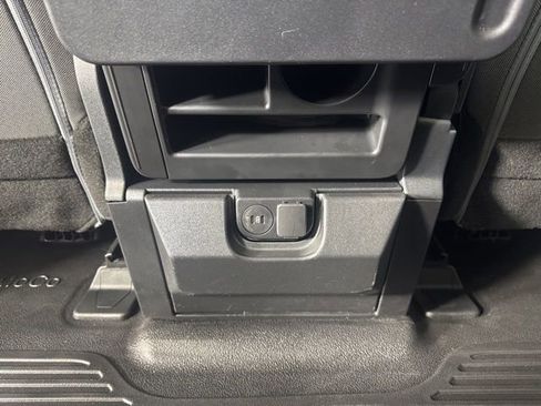 Used 2025 Ford F350 XL image 13