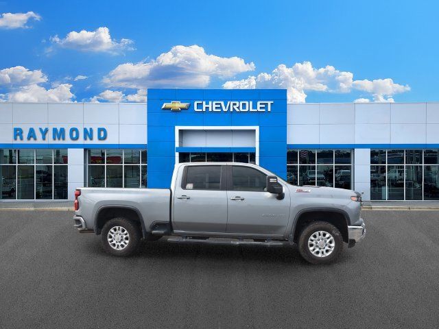 Used 2024 Chevrolet Silverado 2500 LT w/ All Star Edition AWD/4WD image 2
