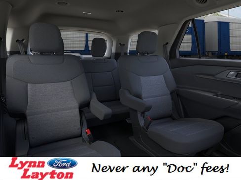 New 2026 Ford Explorer Active RWD image 11