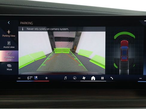 Used 2024 BMW i7 eDrive50 image 20