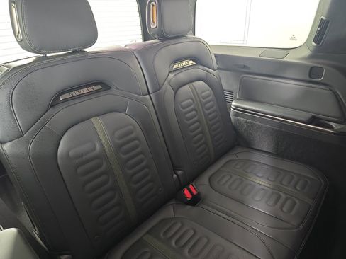 Used 2024 Rivian R1S Adventure image 25