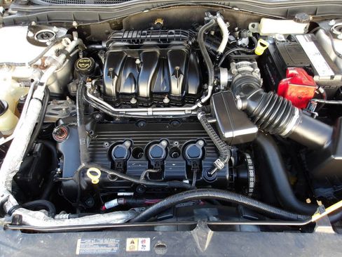 Used 2010 Mercury Milan Premier FWD image 24