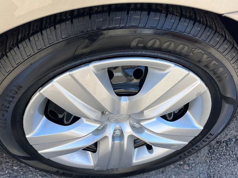Used 2016 Subaru Legacy 2.5i AWD/4WD image 21