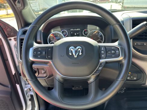 New 2025 RAM 5500 Tradesman image 28