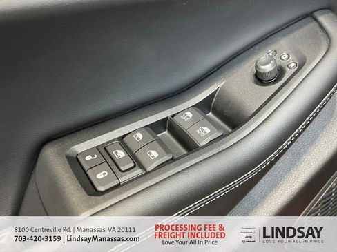 New 2025 Jeep Grand Cherokee Altitude image 26