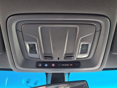 Used 2019 Chevrolet Silverado 1500 LT w/ All-Star Edition image 12