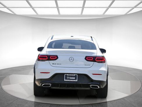 Used 2023 Mercedes-Benz GLC 300 4MATIC Coupe image 3