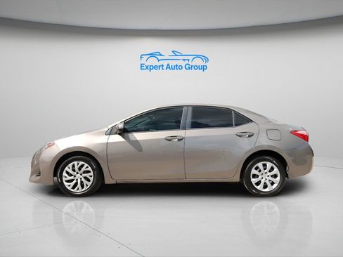 Used 2019 Toyota Corolla LE image 10