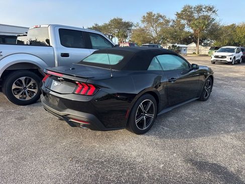 Used 2024 Ford Mustang Premium image 2