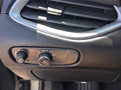 Used 2024 Chevrolet Malibu LT image 15