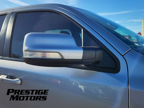 Used 2019 RAM 1500 Laramie AWD/4WD image 14