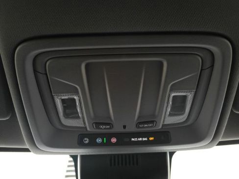 Used 2026 Chevrolet Silverado 1500 LT RWD image 46