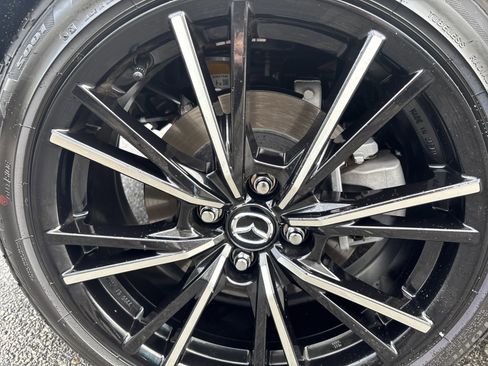 Used 2024 MAZDA MX-5 Miata Grand Touring RWD image 9