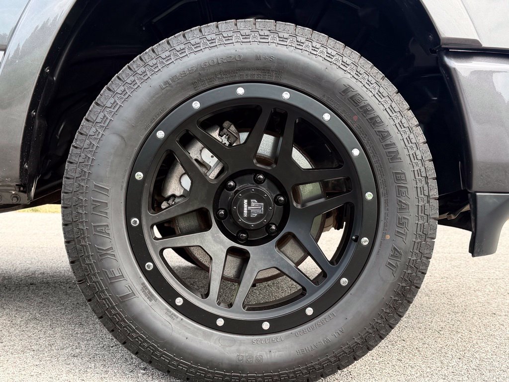 Used 2020 RAM 1500 Laramie AWD/4WD image 15