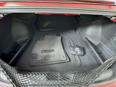 New 2025 Hyundai Elantra SEL FWD image 21