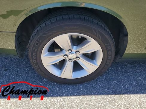 Used 2023 Dodge Challenger SXT RWD image 8